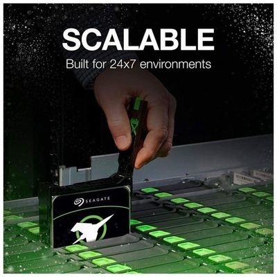 Intel Xeon 프로세서와 두 개의 10/100/1000 Mb 이더넷 RJ-45 포트를 갖춘 Windows/Linux 랙 스토리지 서버 (데이터 저장용)