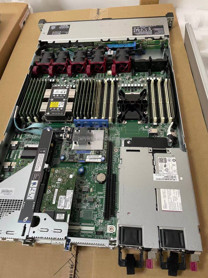 P19765-B21 P19766-B21 랙 스토리지 서버 HPE 프로라이언트 DL360 Gen10 서버 1